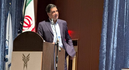 سخنرانی مهندس وحیدرضا مهتدی در دانشگاه آزاد اسلامی واحد دماوند با موضوع تست‌های غیرمخرب و مقاوم‌سازی سازه‌های بتنی